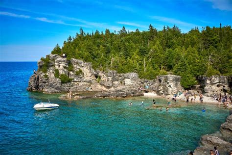 The Grotto Tobermory Bruce Peninsula National Park Ontario Canada Stock