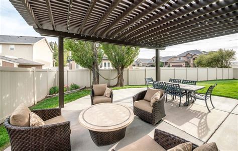 7 Concrete Patio Design Ideas to Enhance Your Home