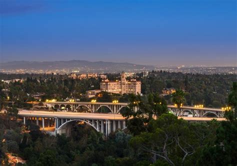 Colorado Street Bridge - Visit Pasadena | Visit Pasadena