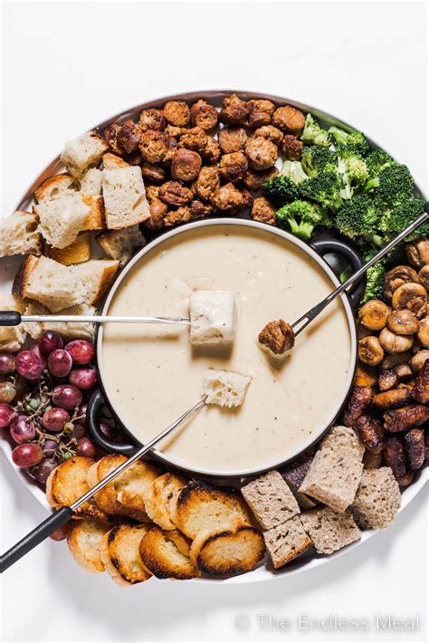 Irresistible Gruyere Cheese Fondue Recipe