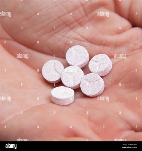Tablets Of Ecstasy Hi Res Stock Photography And Images Alamy