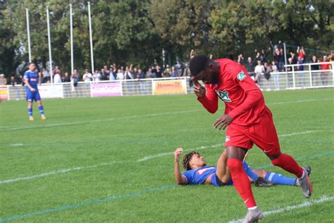 Vendée Vendée Poiré Football Et Les Sables Fcoc En Demi Finale De La Coupe Des Pays De La Loire