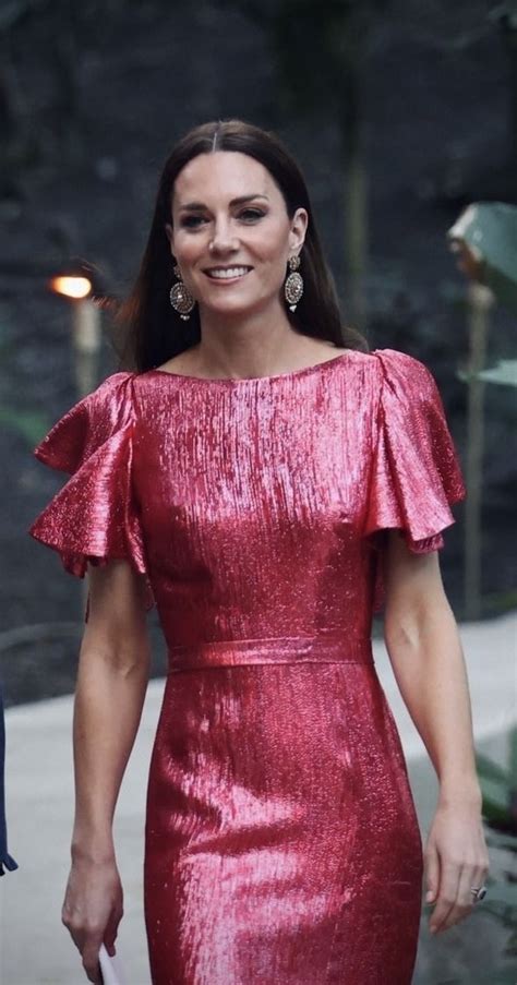 Pippa Middleton Bridesmaid Dress Kate Middleton Outfits Catherine