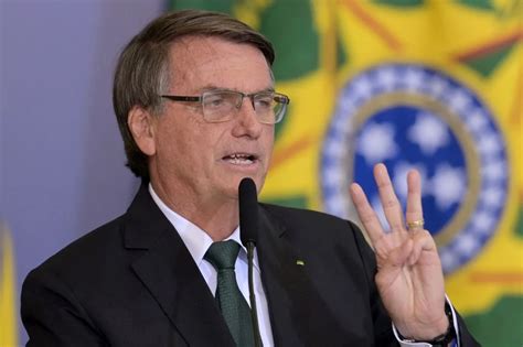 Sob Bolsonaro Petrobrás Torrou R 300 Milhões Pra Comprar Voto