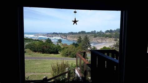 Mendocino Gem With Amazing Ocean View Has Balcony And Ocean Views