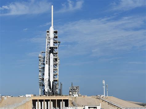 Watch the New SpaceX Reusable Rocket Make Its Debut | WIRED