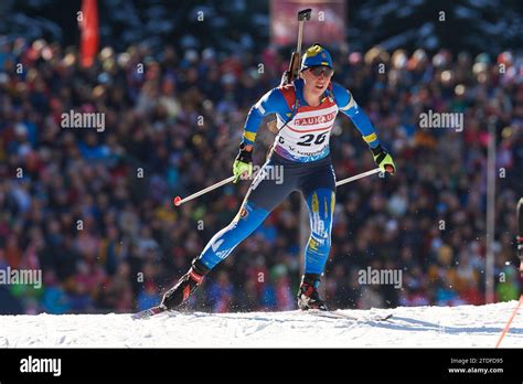 Lenzerheide Schweiz 17 años Diciembre de 2023 Merkushyna Anastasiya