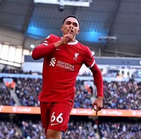 Trent Alexander Arnold Delivers S House Celebration In Front Of Man