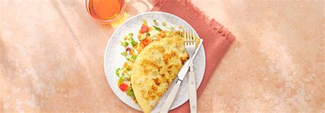 Omelet Met Roerbakgroente En Mozzarella Recept Allerhande Albert Heijn