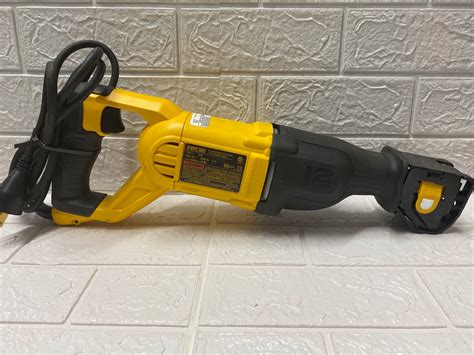 Dewalt Dw303m Reciprocating Saw Good Buya