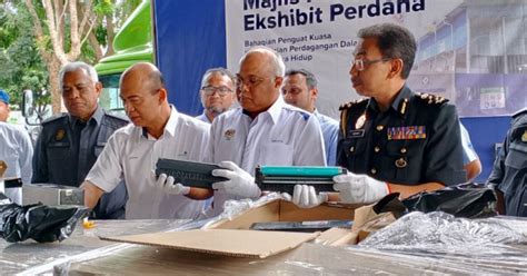 Barang Kes RM38 53 Juta Hasil Rampasan KPDN Dilupus Berita Harian