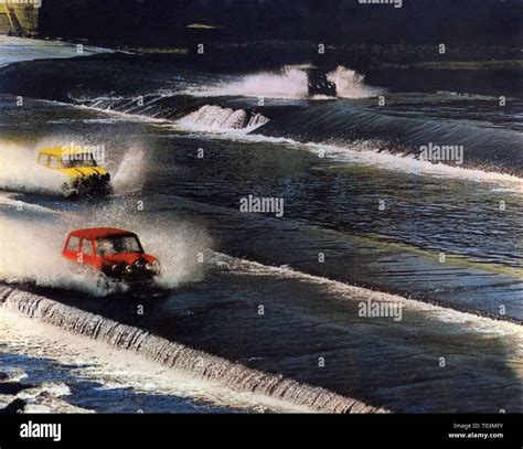 The Italian Job Film 1969 Mini Hi Res Stock Photography And Images Alamy