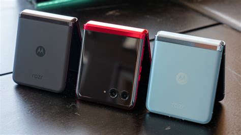 Motorola Razr Plus And Razr Hands On Review The Razr Returns