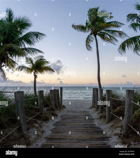 Sunrise in Key West at Smathers Beach Stock Photo - Alamy