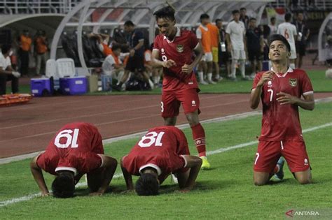 Shin Tae Yong Ungkap Kunci Sukses Timnas U Indonesia Tumbangkan Vietnam