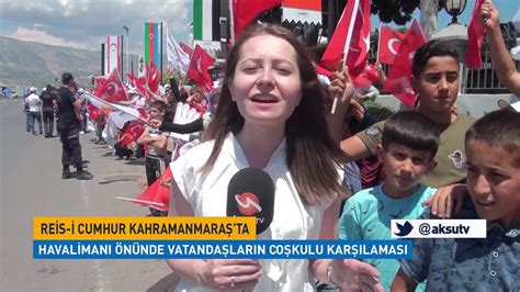 Hava Limanı Önünde Reis İ Cumhur için Vatandaşların Coşkulu Karşılaması