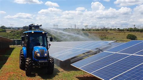 Como Feita A Limpeza Dos Pain Is Fotovoltaicos Youtube