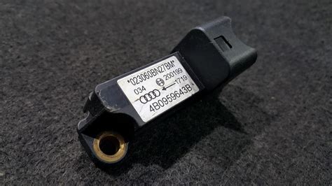 B B Srs Airbag Crash Sensor Audi A Eis Used