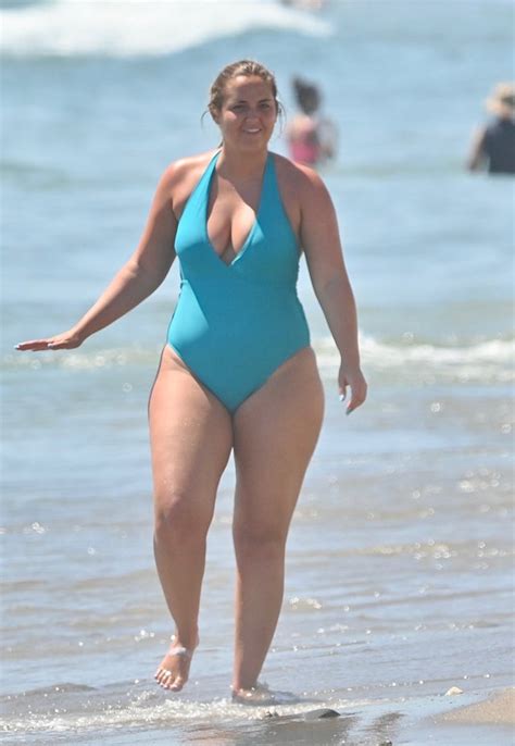 9 Hot Lorraine Bracco Bikini Pics