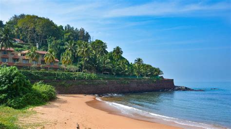 Sinquerim Beach Goa Top Attractions Things To Do Goa Tourism