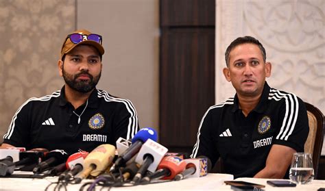 Rohit Sharma and Ajit Agarkar at a press conference | ESPNcricinfo.com