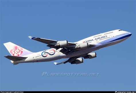 B 18210 China Airlines Boeing 747 409 Photo By Jubilant Chan ID