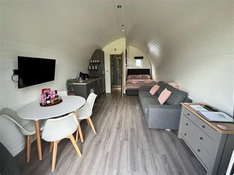 Glampio R Glyn Luxury Glamping In Pembrokeshire