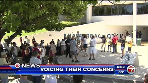 Fed Up With Spring Break Violence And Chaos Miami Beach Residents Hold