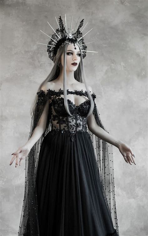 Goth Halloween Costume Halloween Outfits Greek Goddess Costume