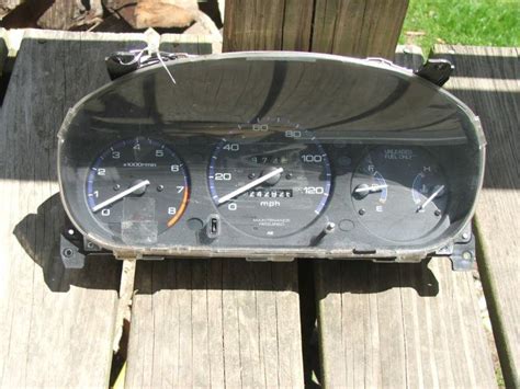 Find Gauge Cluster For 96 00 Honda Civic 5 Speed Manuel In Mount