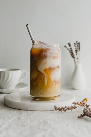 Lavender Earl Grey Tea Latte London Fog Hot Or Iced Sift Simmer