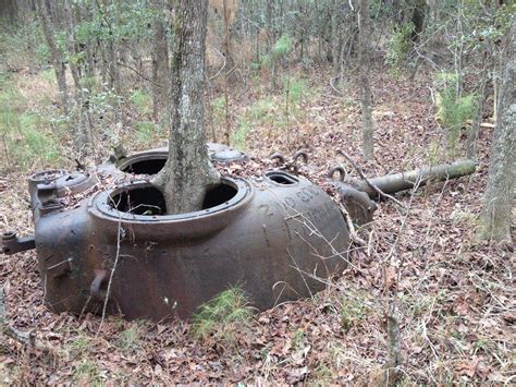 walk    tank metal detecting