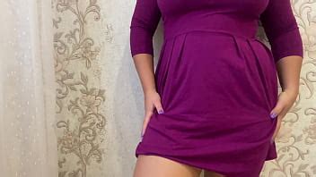 Primer plano de coño acariciante sin bragas XVIDEOS