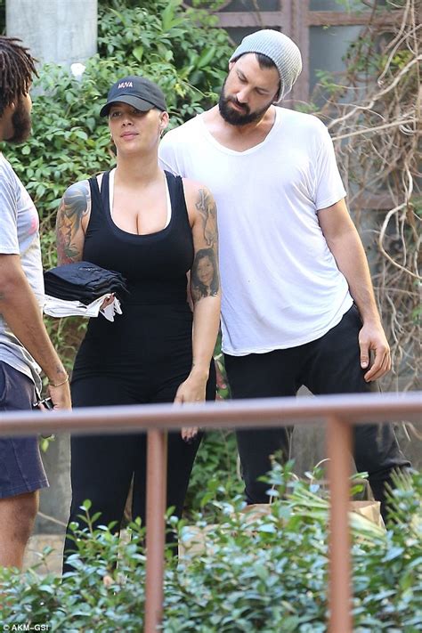 Amber Rose Gives Partner Maksim Chmerkovskiy At Dwts Practice Daily