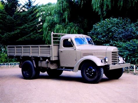 Грузовой автомобиль ЗИЛ ЗИС-150: описание