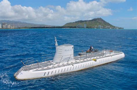 Oahu Waikiki Beach Atlantis Submarine Tour Oahu Waikiki Waikiki Hotels