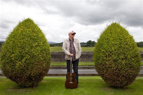 Michael Chapman Press Page