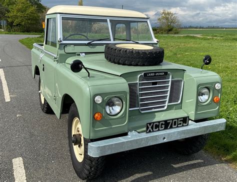 A Land Rover Series Ii Gets The Ev Restomod Treatment 55 Off