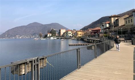 Pittura Scultura E Fotografia Lago DArte Torna A Incantare Porto