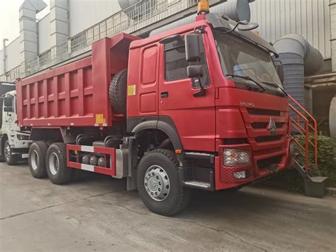 New HOWO 6X4 400 HP 40 Tons Front Hydraulic Lifting Rear Dump Trucks