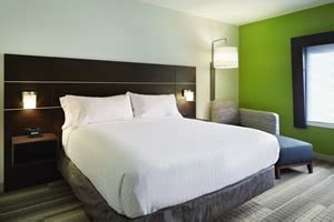 Holiday Inn Express & Suites North Brunswick – Campus Travel Management