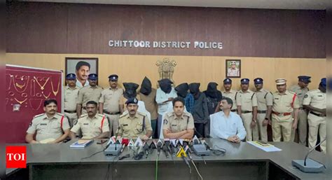 Chittoor Police Bust Interstate Burglars Gang 6 Held Amaravati News