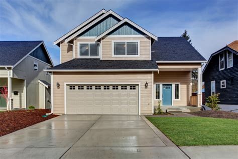 how much does it cost to have vinyl siding installed