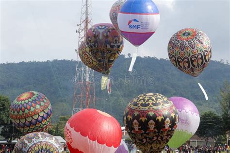 Hot Air Balloon Festival Editorial Photography Image Of Immortalize