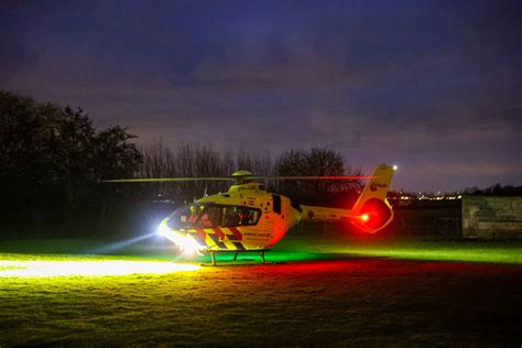 Traumahelikopter Landt In Reeuwijk Voor Medische Noodsituatie