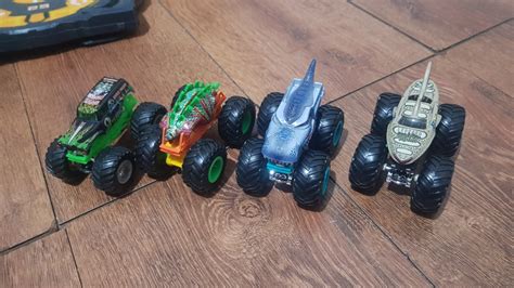 Hot Wheels Hotwheels Hot Wheels Hotweel Hotwel Monster Jam Original Skala On Carousell