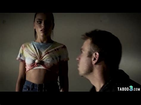 Cavity Bastante Buscada Y Follada Por Dos Polic As Sucios Xvideos