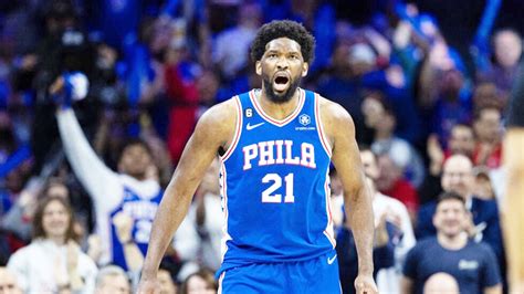 Le Camerounais Dorigine Jo L Embiid Au Sommet Du Basket Mondial The