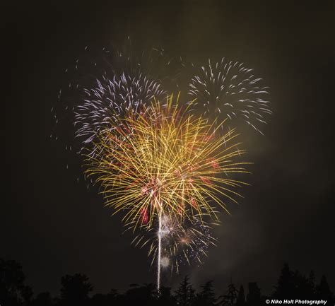 4Th Of July Fireworks In Escondido Ca - independencedaytoday