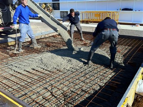 EL MAESTRO DE OBRAS XAVIER VALDERAS EL ENCOFRADO DE HORMIGÓN